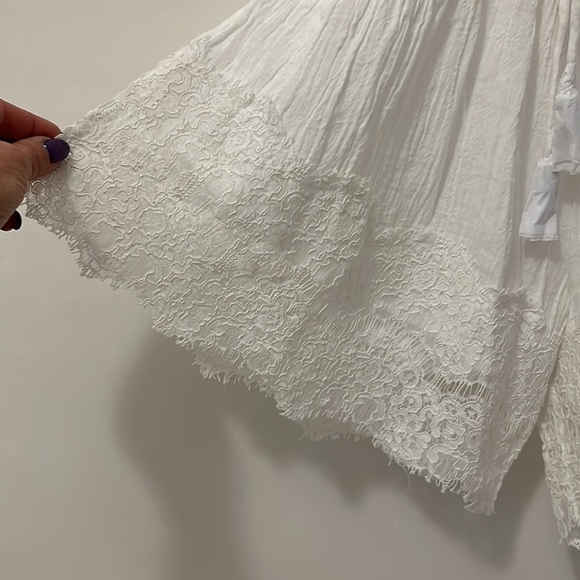 Muche Muchette Bounty White Lace Trim Romper - Picture 8 of 10